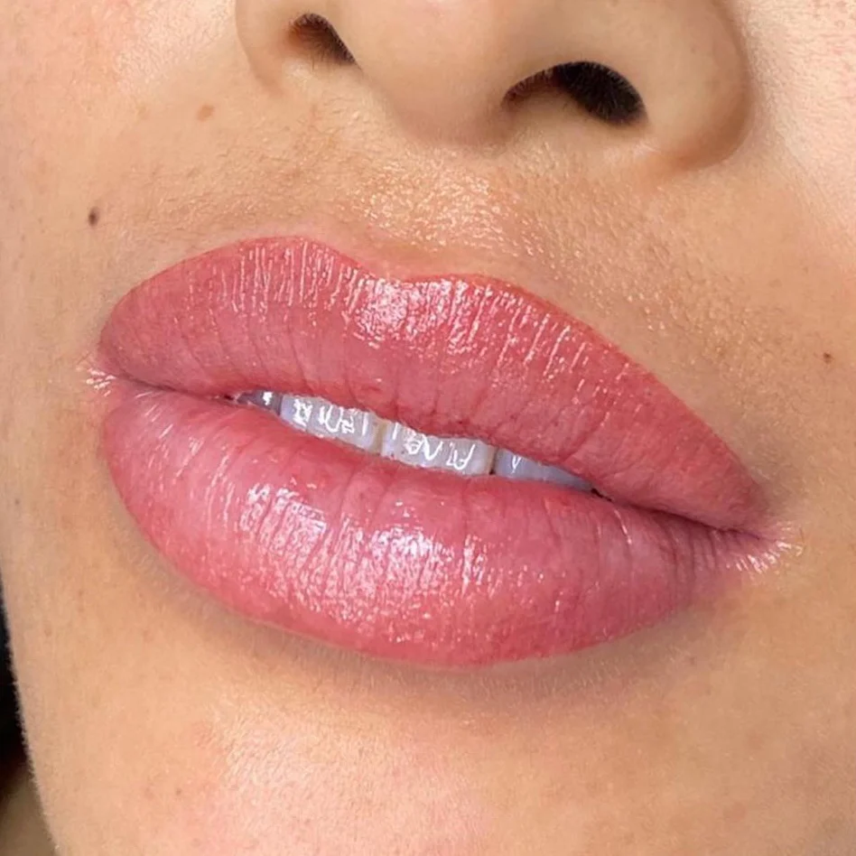lip tinting
